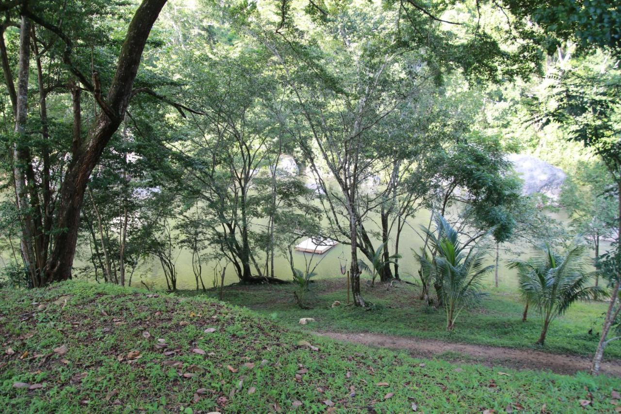 Black Rock Lodge San Ignacio Exterior photo